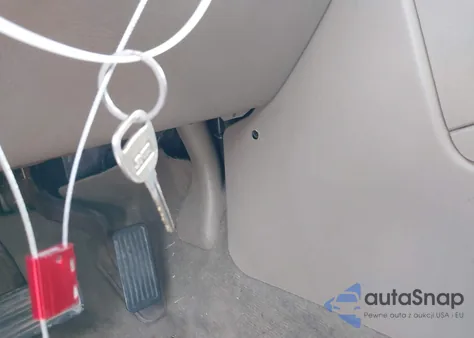 2004 Chevrolet Silverado 1500 Lt from USA, damaged, VIN 2GCEC13T141352037